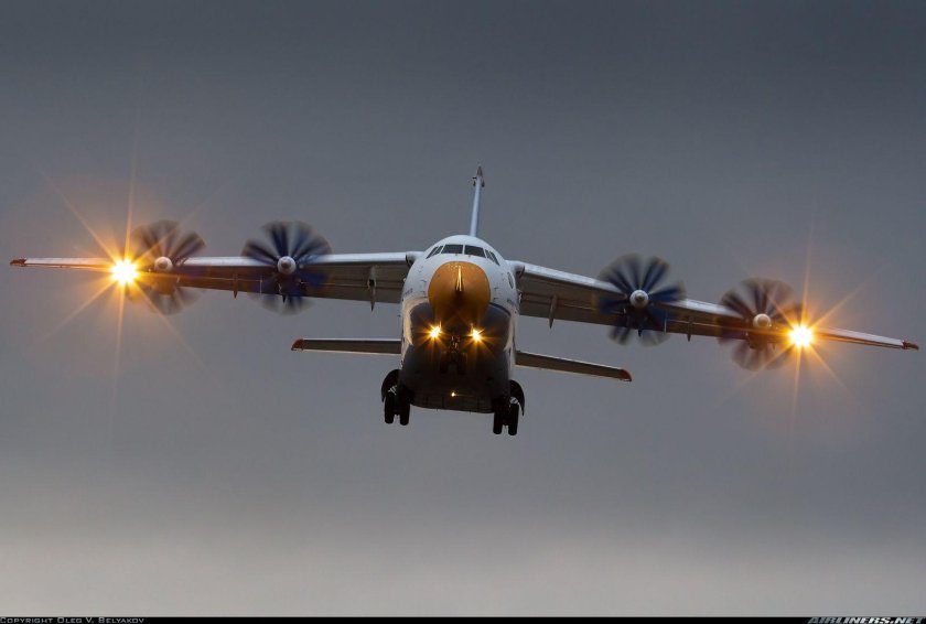 Антонов АН-70