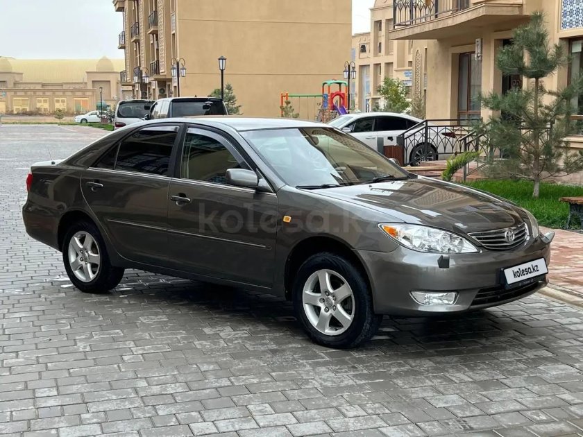 Toyota camry 2004