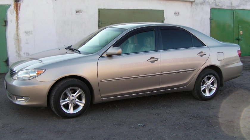 Toyota Camry 35