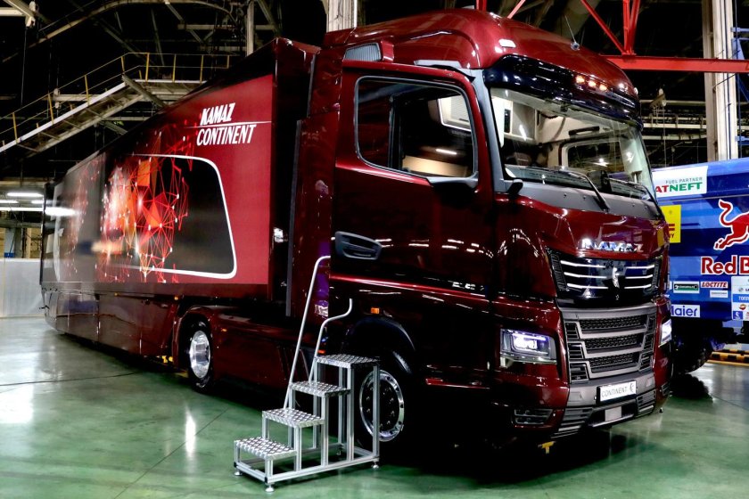 КАМАЗ тягач 2020