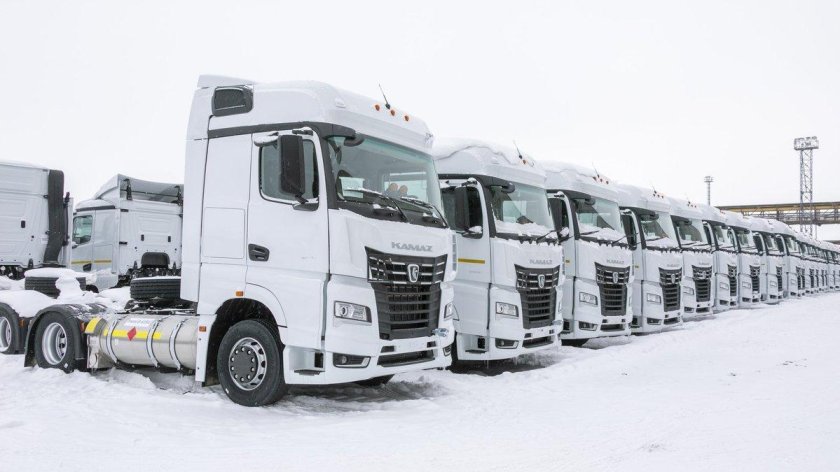 Камаз седельный тягач