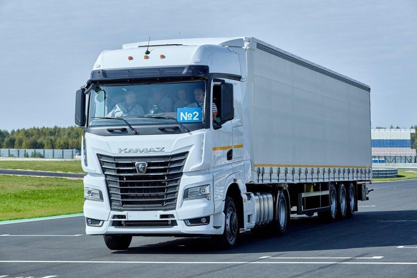 КАМАЗ-54901 грузовик