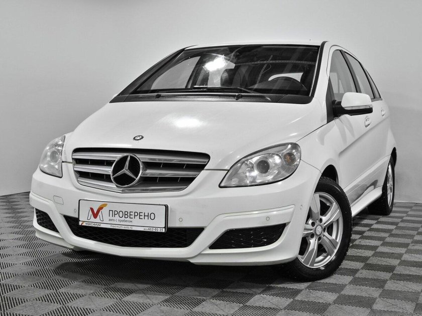 Мерседес Бенц с 180 2010