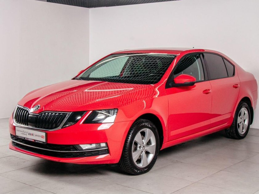 Skoda Octavia 2017 — 2020 III Рестайлинг