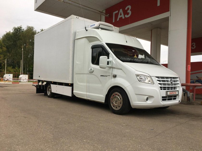 Газель Некст с закабинным спальником рефрижератор