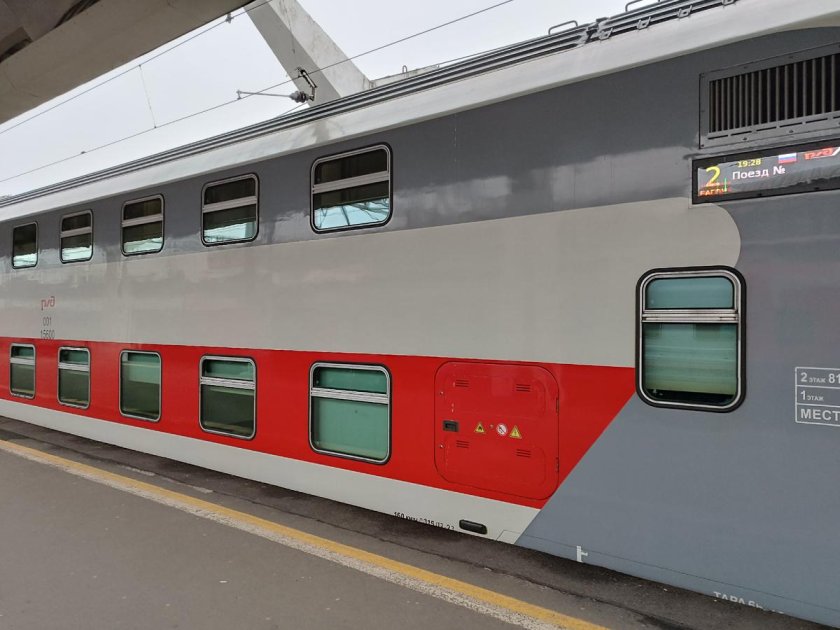 Двухэтажный поезд санкт петербург