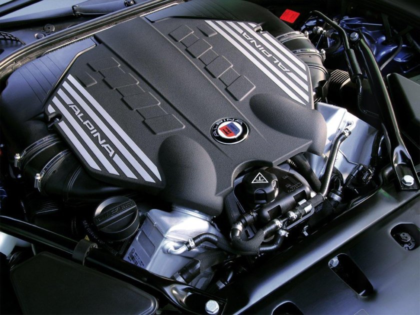 БМВ f10 4.4 двигатель