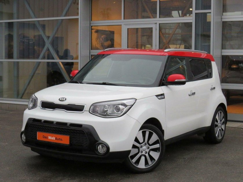 Киа соул белая 2016