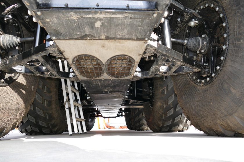 Вездеход Русак 8х8