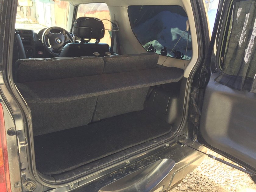 Полка в багажник Suzuki Jimny