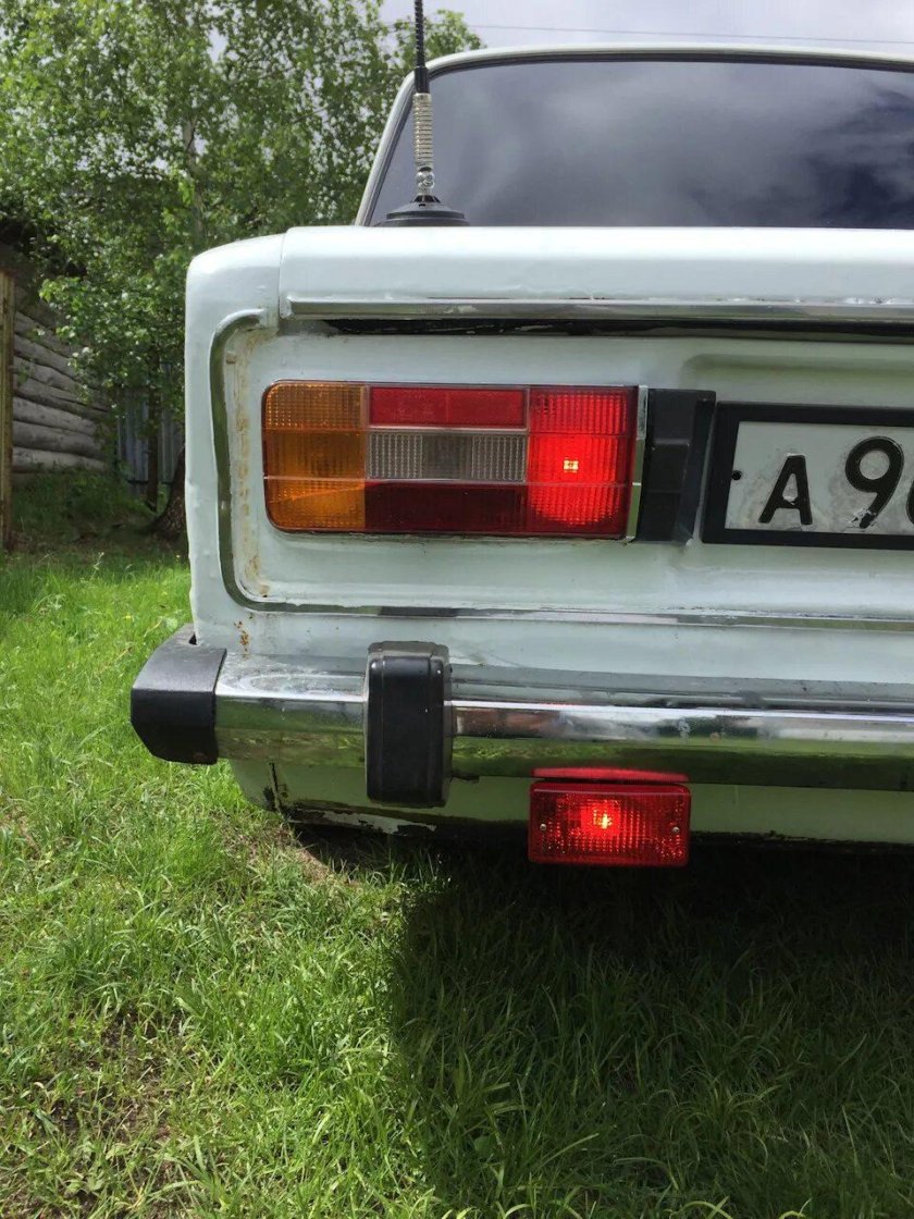 Противотуманный фонарь ВАЗ 2106