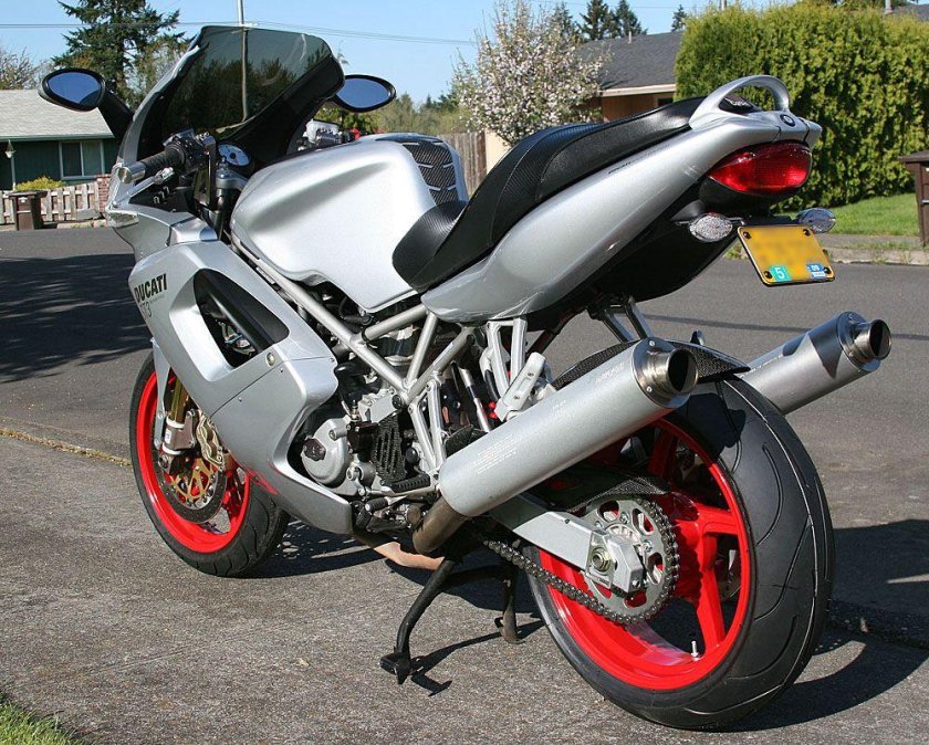 Ducati st3