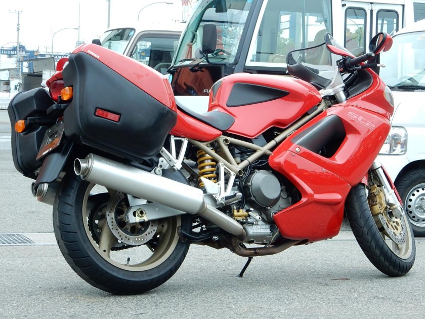 Ducati st2