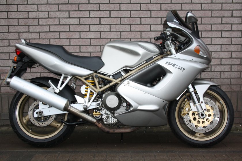 Ducati st2