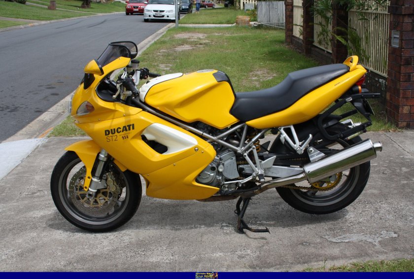 Ducati st2