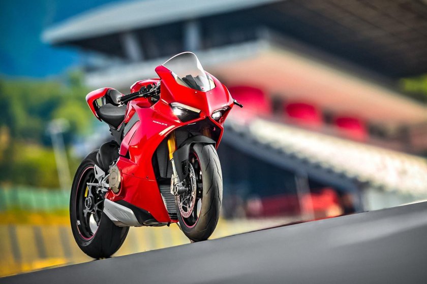 Panigale v4s