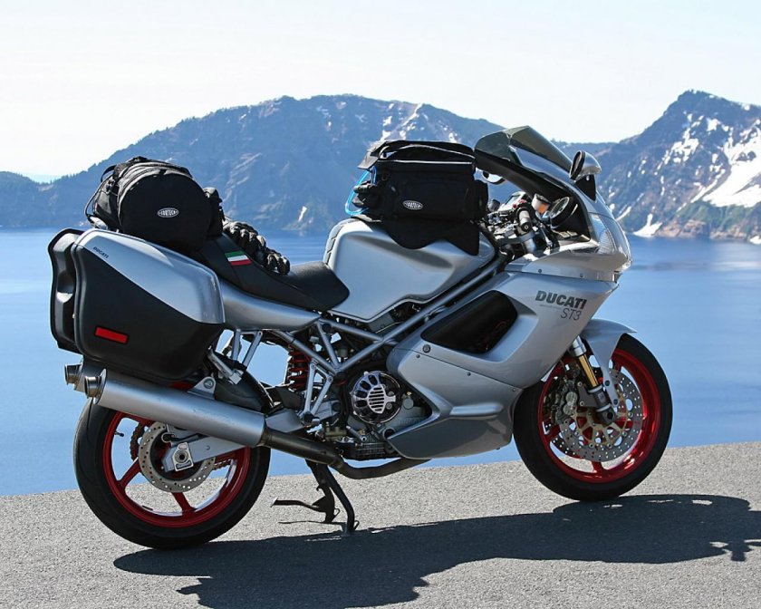 Ducati St