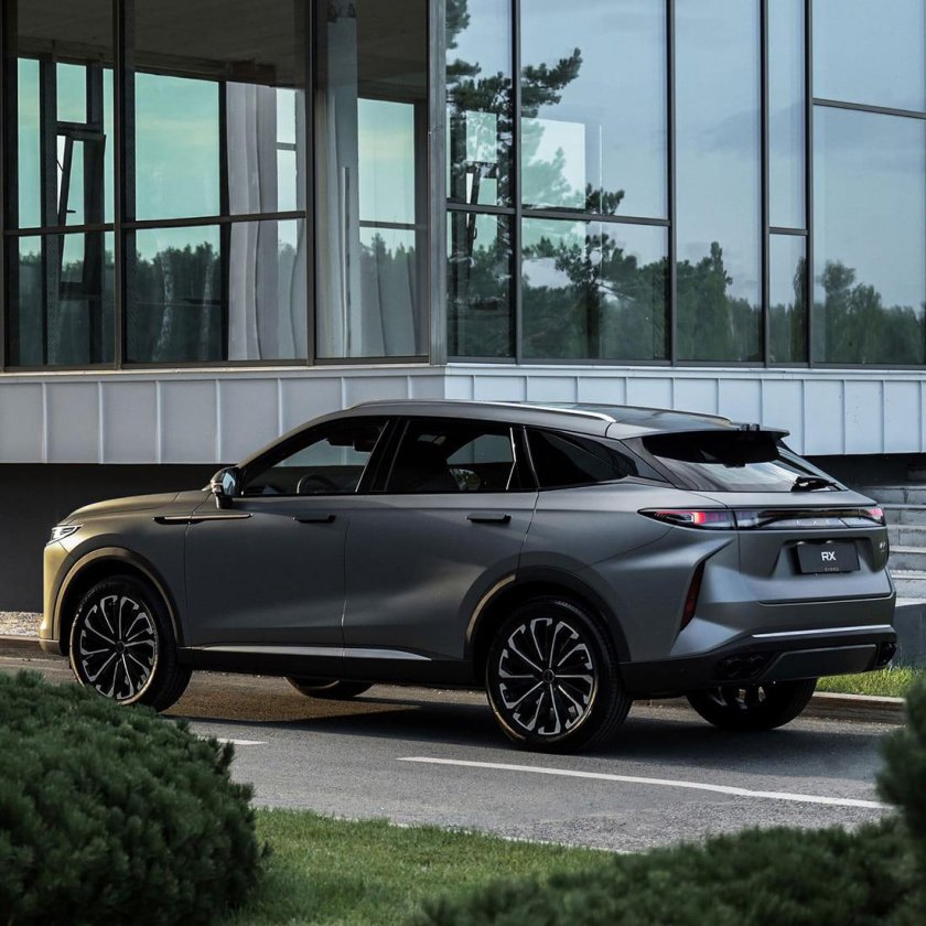 Автомобиль exeed