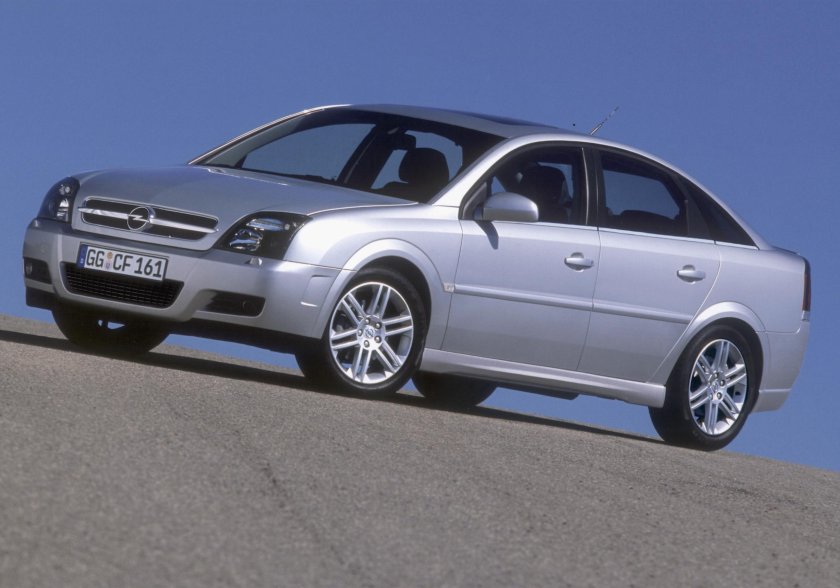 Opel Vectra GTS 2.2