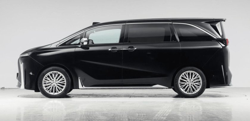 Китайский электрический минивэн