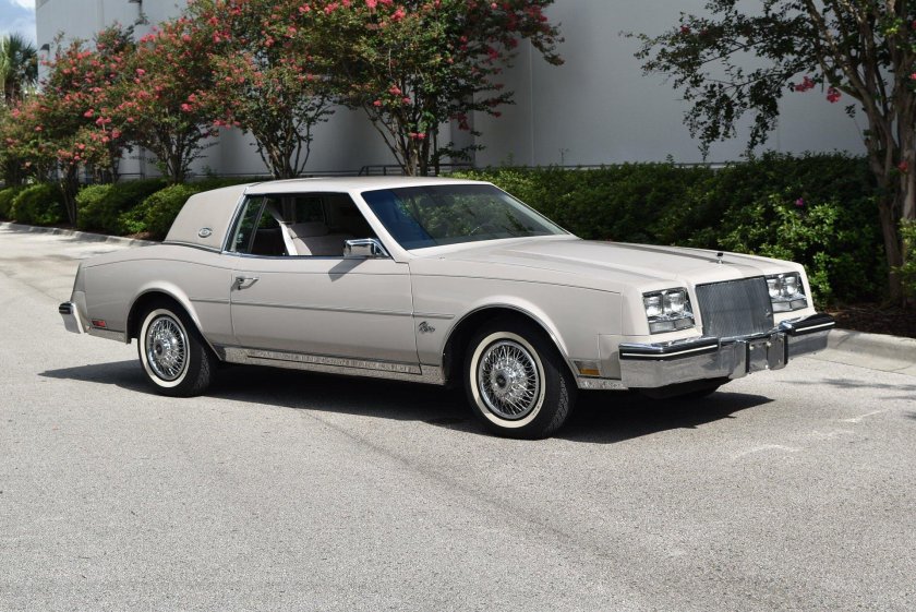 Buick Riviera 1979