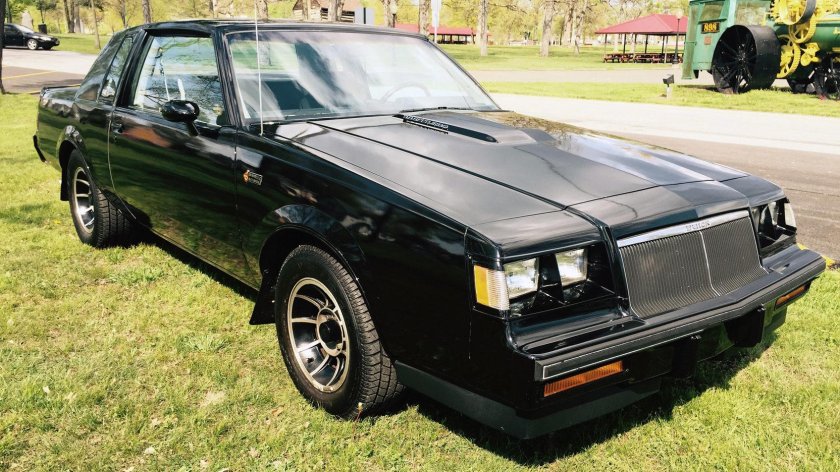 Buick Grand National 1984