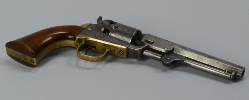 Револьвер Colt Pocket 1849