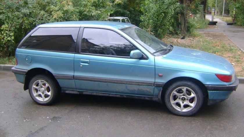 Mitsubishi Colt 1989