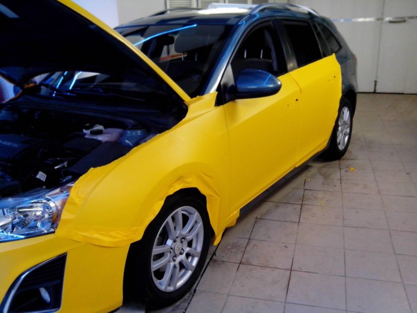 Оклейка авто пленкой