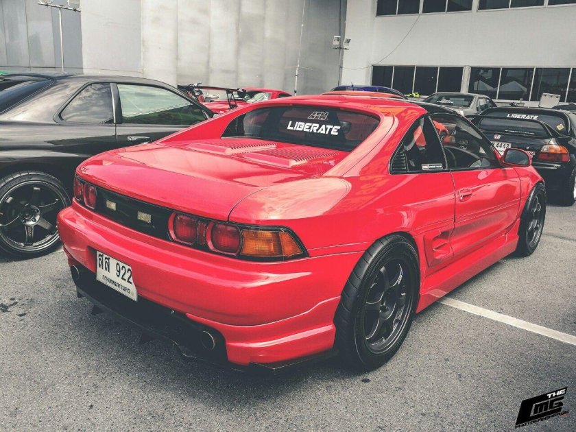 Toyota Supra mr2