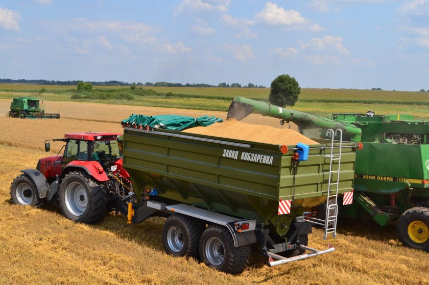 ПБН-30 бункер-перегрузчик