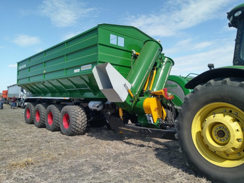 Бункер перегрузчик Кобзаренко