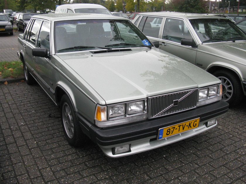 Volvo 760 GLE