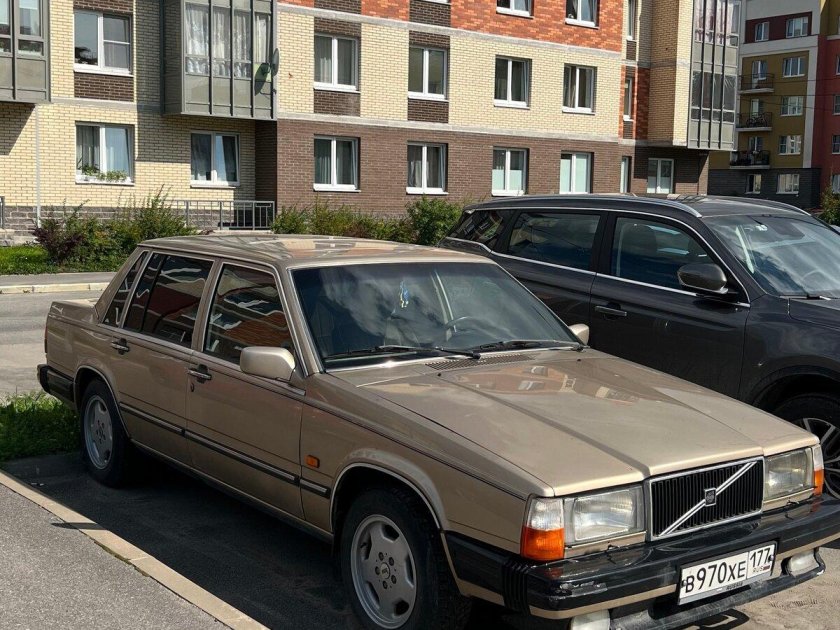 Volvo 760 1986