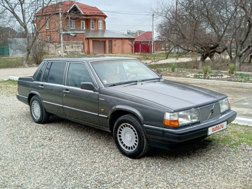 Volvo 760 1989