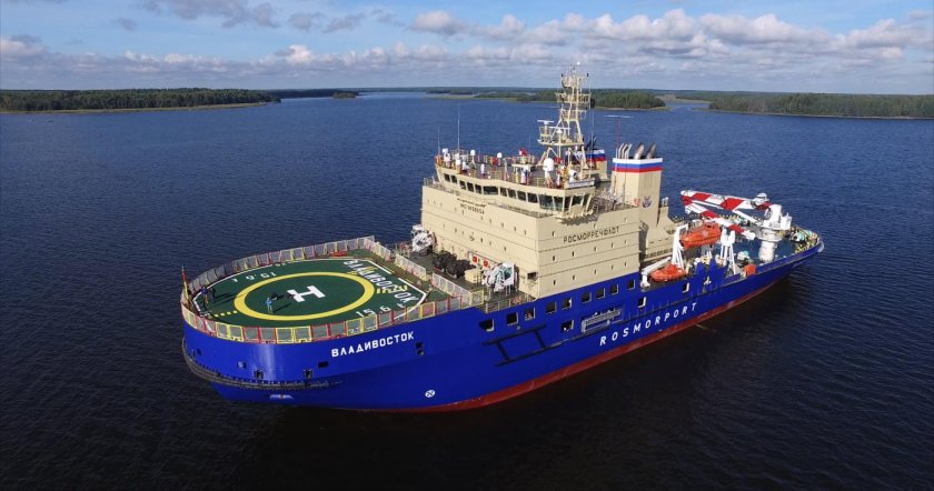 Ледокол проекта 21900м