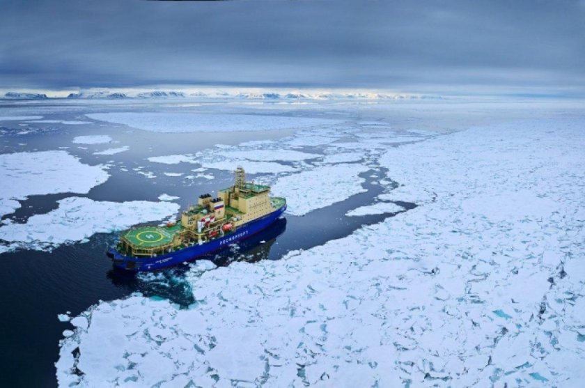 Ледокол Виктор Черномырдин