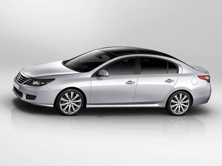 Renault Latitude 2010