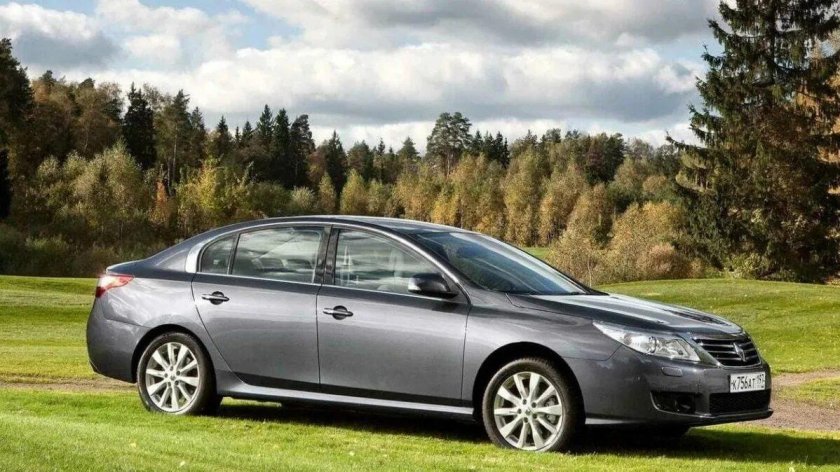 Renault Latitude 2010