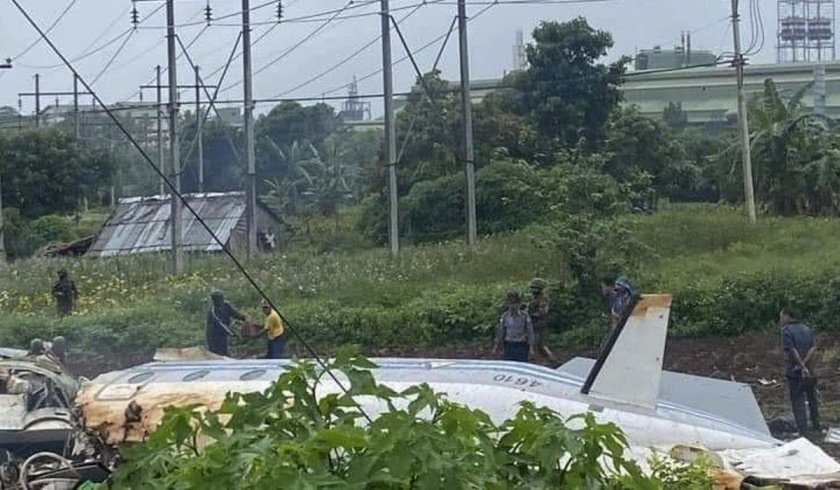 Мьянма самолет