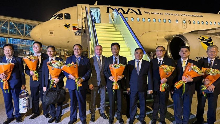 Авиакомпания Myanmar Airways