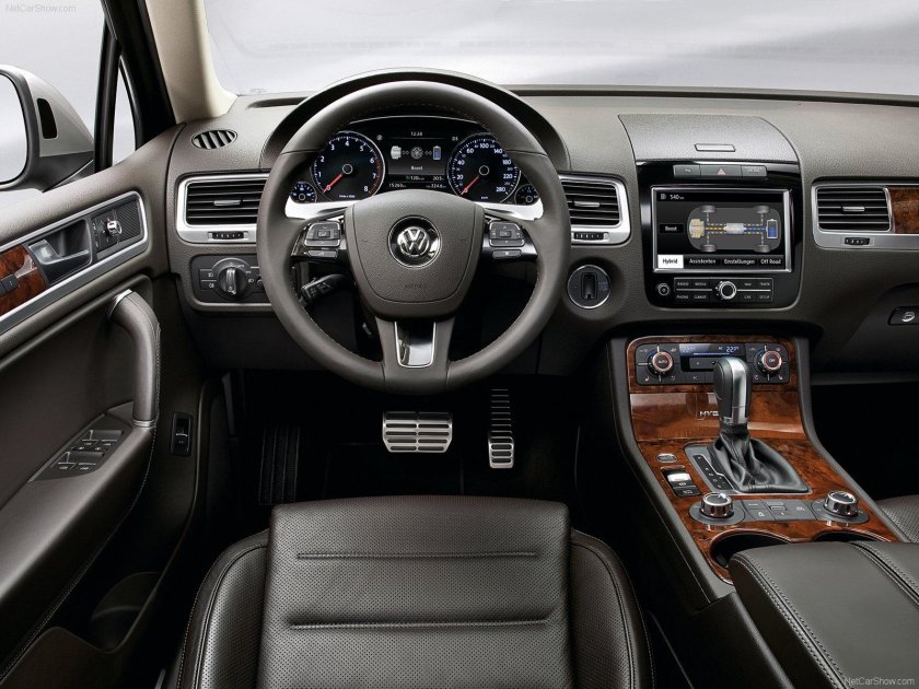 Фольксваген Туарег 2