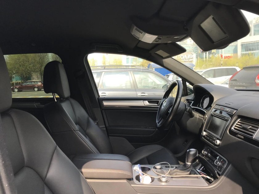 Черный потолок Туарег NF