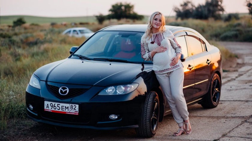 Мазда 3 женская