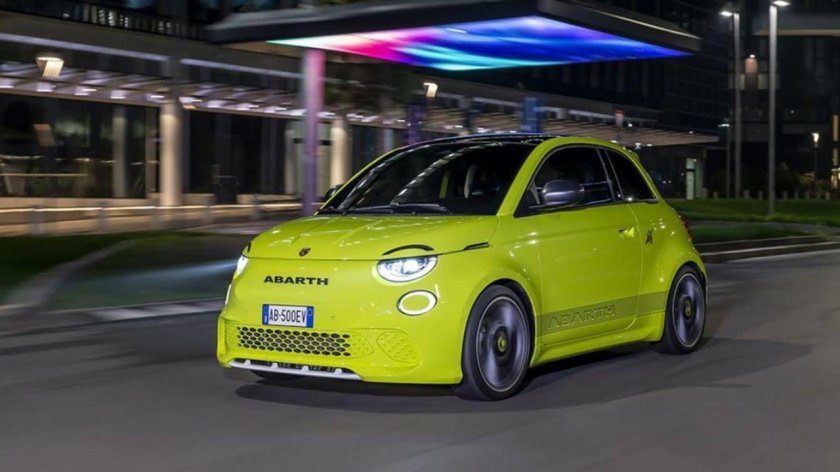 Fiat 500 2023