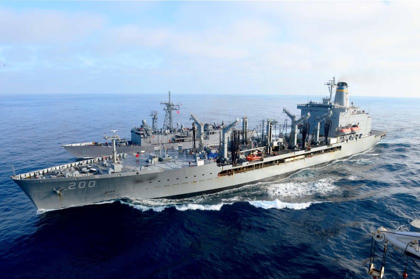 USS Ingraham (FFG-61)