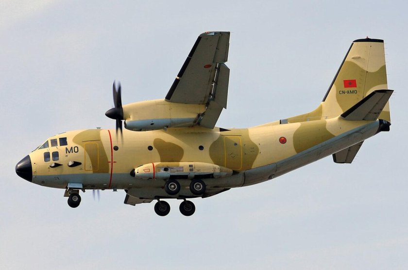 Alenia c-27j Spartan самолет