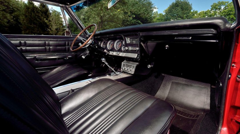 Chevrolet Impala 1967 салон