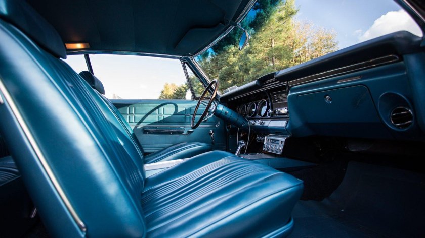 Chevrolet Impala 1967 салон