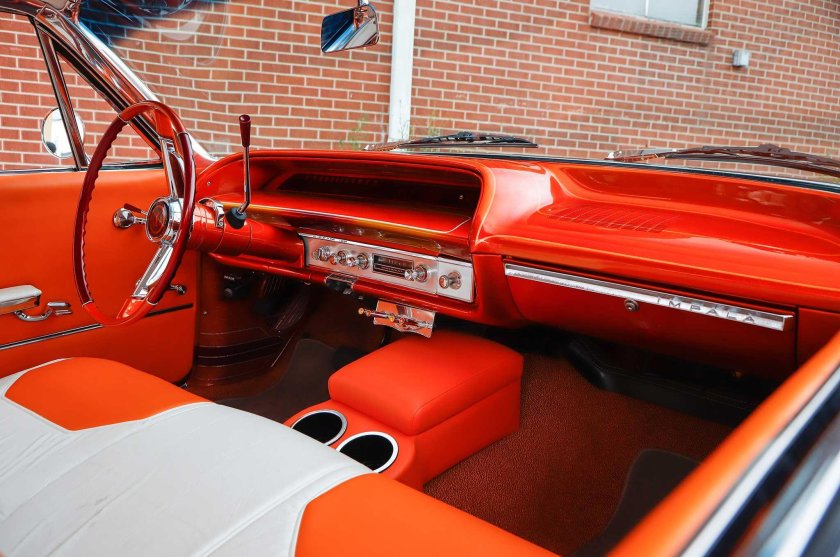 Chevrolet Impala 1967 салон